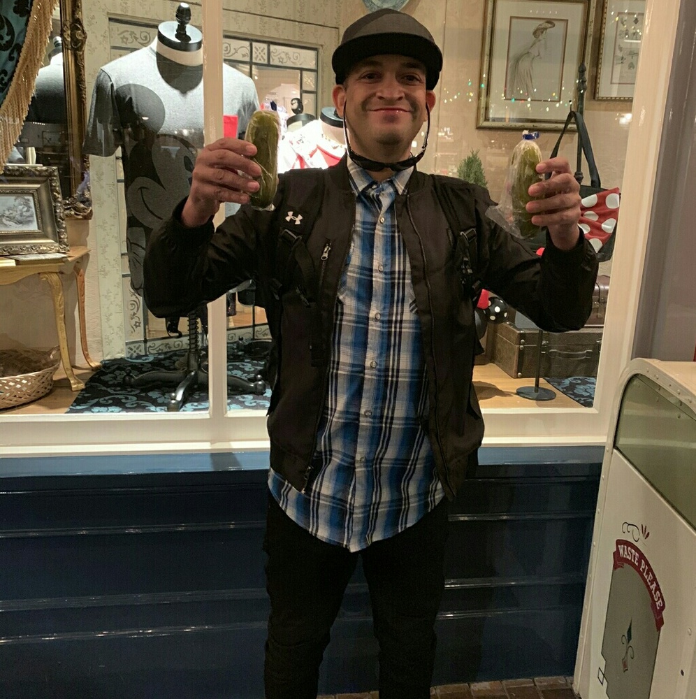 Meet your Posher, Richie